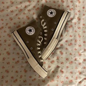 NWOT Converse Chuck 70 Vintage High Top Sneakers in Desert Cargo